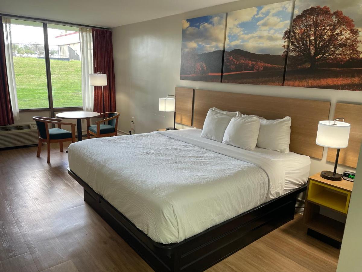Days Inn By Wyndham Valdosta/Near Valdosta Mall Экстерьер фото