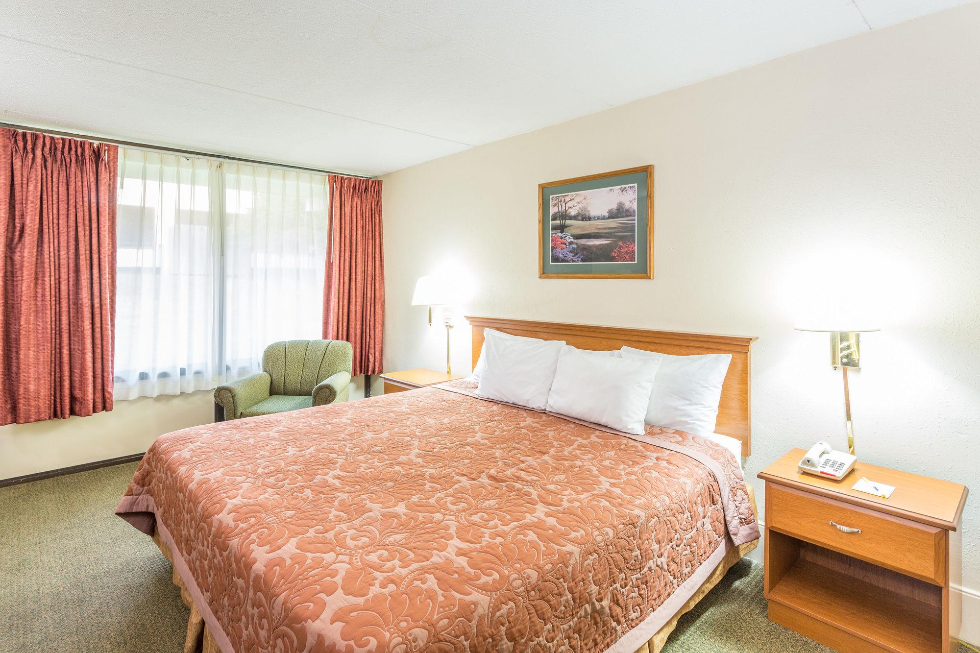 Days Inn By Wyndham Valdosta/Near Valdosta Mall Экстерьер фото